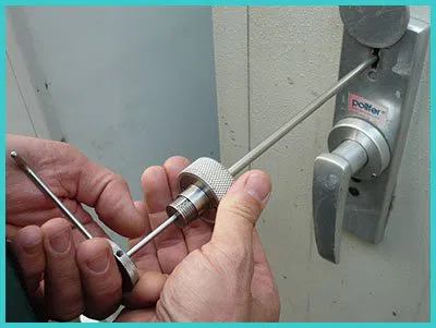 Advanced Locksmith Service North Miami, FL 305-744-5805 - 5-lock-opening