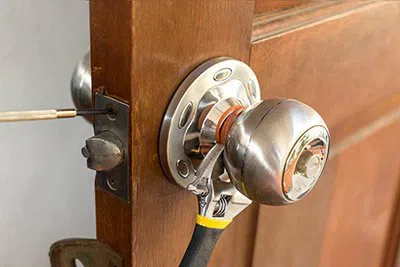 Advanced Locksmith Service North Miami, FL 305-744-5805